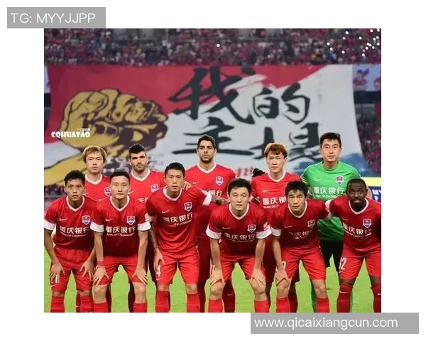 重庆足球队与上海足球队赛后复盘分析灵活性表现与战术调整