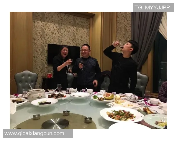 足球明星头部互换视频引发热议球迷们的创意与幽默感齐聚一堂