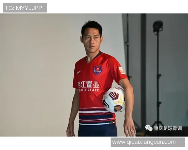 重庆足球队在世界锦标赛中的崛起与突破之路全景回顾 重庆足球队在世界锦标赛中的崛起与突破之路全景回顾